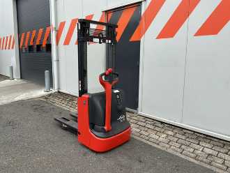 Used Forklift Truck LINDE L12 Ion ELEKTRO HOCHHUBWAGENDEICHSEL (13063944)