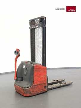 Used Forklift Truck LINDE L12I-1172-01 ELEKTRO HOCHHUBWAGENDEICHSEL (13064827) backdrop