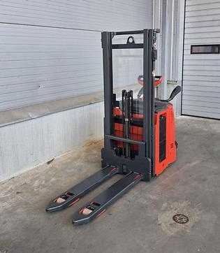 Used Forklift Truck LINDE L12L AP - 133 ELEKTRO HOCHHUBWAGENMANUELLELEKTRISCH (13069343)