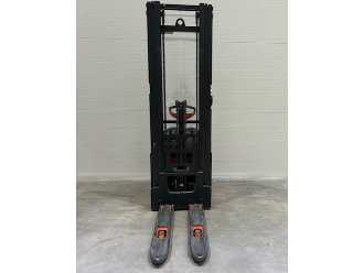 Used Forklift Truck LINDE L14AP/1173 ELEKTRO HOCHHUBWAGENFAHRERSTAND (12920263)