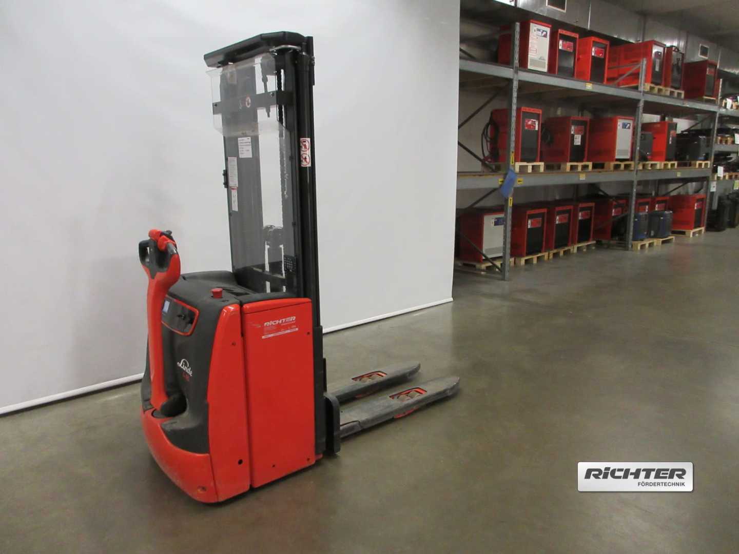 Used Forklift Truck LINDE L16 HANDSEMI HOCHHUBWAGENDEICHSEL (13074738)
