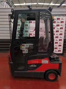 Used Forklift Truck LINDE P 60 ELEKTRO FAHRERSITZWAGEN (13047495) backdrop