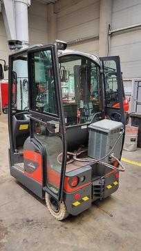 Used Forklift Truck LINDE P60 ELEKTRO SCHLEPPER (13052872)