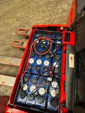 Used Forklift Truck LINDE Paket - 3x T18 - Baujahr 2021 ELEKTRO NIEDERHUBWAGENDEICHSEL (13064133)