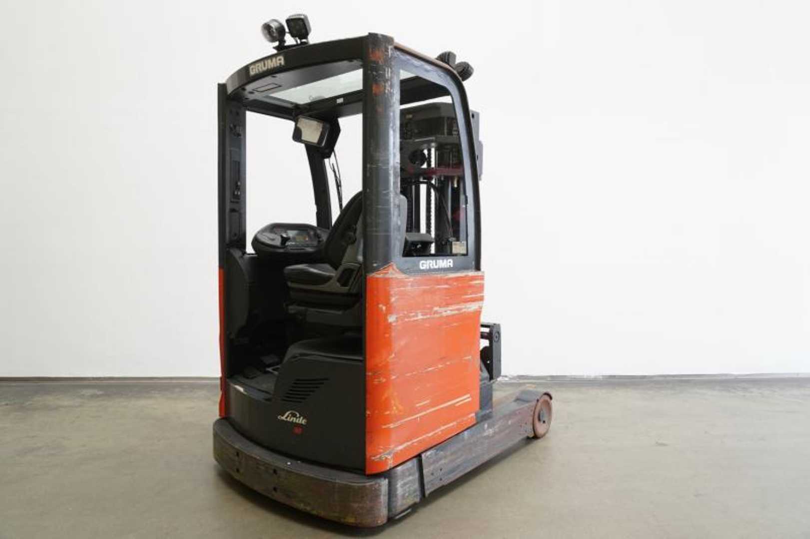 Used Forklift Truck LINDE R 16 HD 1120 ELEKTRO SCHUBMASTSTAPLER (12987587)