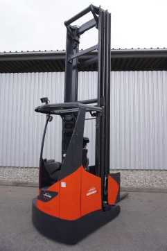 Used Forklift Truck LINDE R 17 X 116-03 ELEKTRO SCHUBMASTSTAPLER (13036859) backdrop
