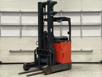 Used Forklift Truck LINDE R10B-01 ELEKTRO SCHUBMASTSTAPLER (12975234) backdrop