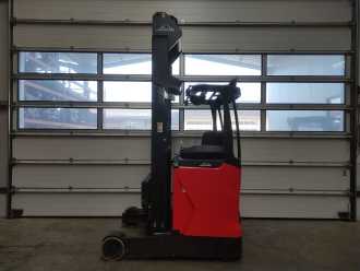 Used Forklift Truck LINDE R14-01/1120 ELEKTRO SCHUBMASTSTAPLER (13073834) backdrop