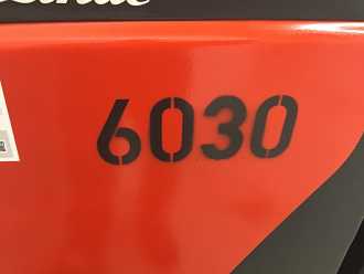 Used Forklift Truck LINDE R14 ELEKTRO SCHUBMASTSTAPLER (13041100) backdrop