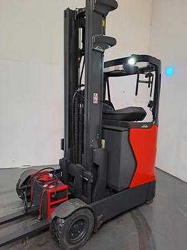 Used Forklift Truck LINDE R14G ELEKTRO SCHUBMASTSTAPLER (13053636) backdrop