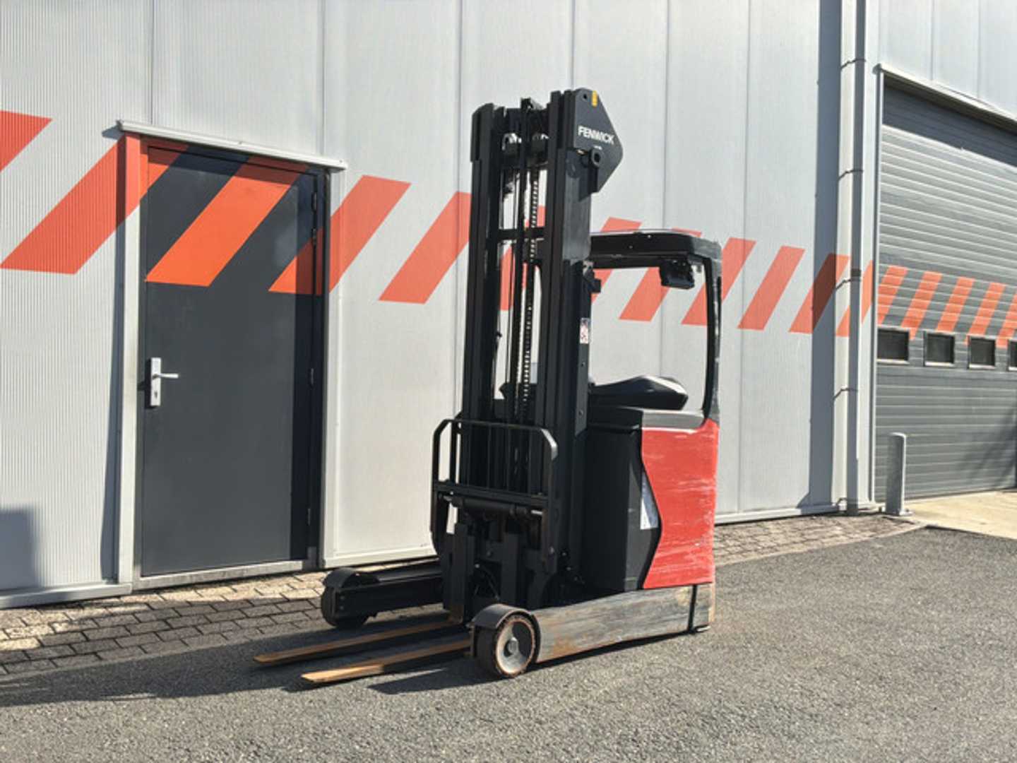 Used Forklift Truck LINDE R16-01 ELEKTRO SCHUBMASTSTAPLER (13074116)