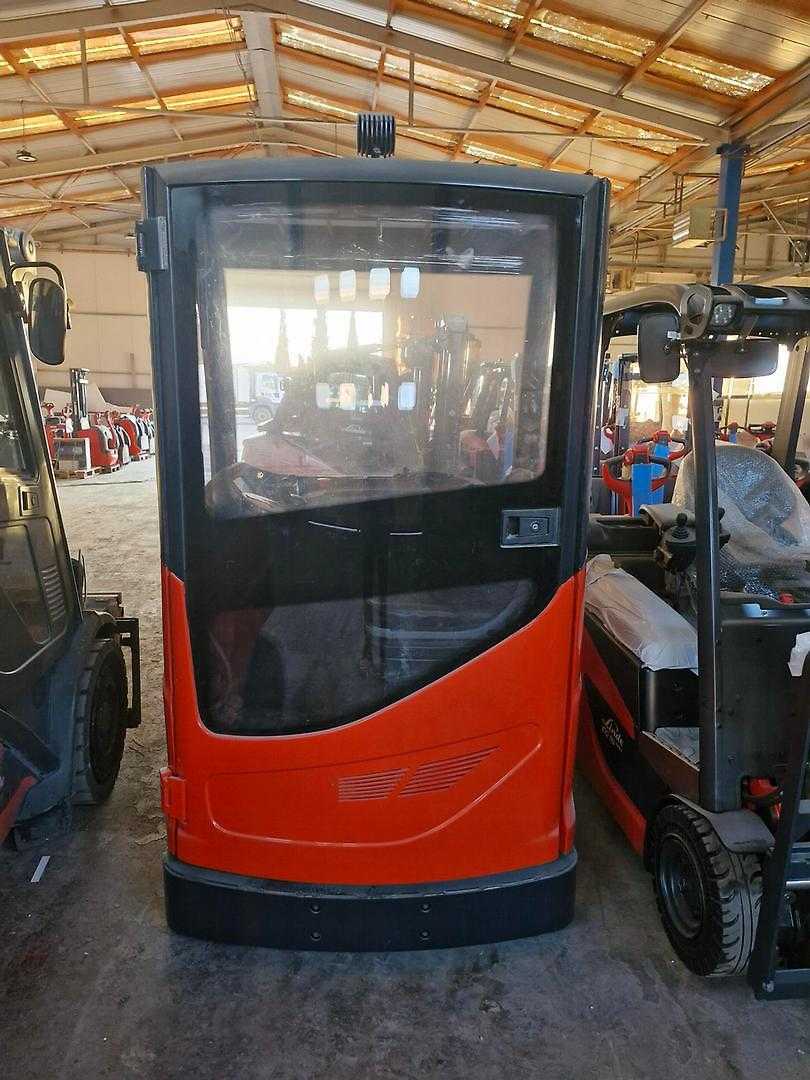 Used Forklift Truck LINDE R16HD-01 ELEKTRO HOCHHUBWAGENFAHRERSITZ (13001596)