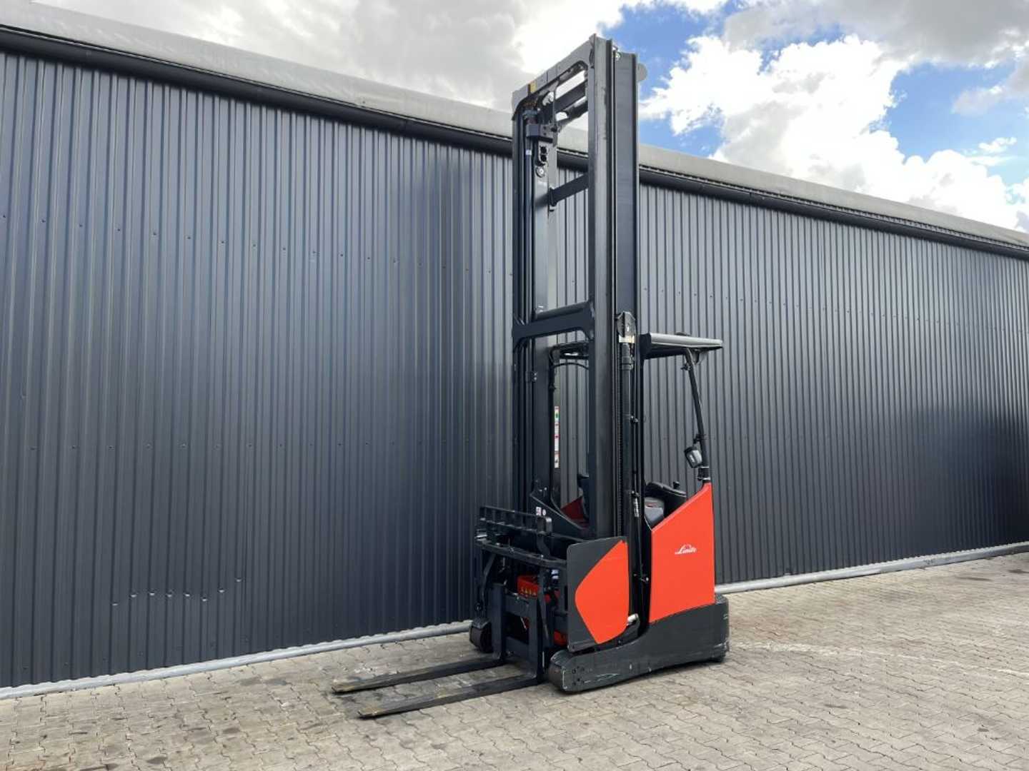 Used Forklift Truck LINDE R17X ELEKTRO SCHUBMASTSTAPLER (13068465)