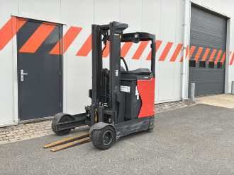 Used Forklift Truck LINDE R20G-01 ELEKTRO SCHUBMASTSTAPLER (13071566) backdrop