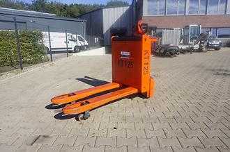 Used Forklift Truck LINDE T 14 - Baujahr 2023 ELEKTRO NIEDERHUBWAGENDEICHSEL (13070647) backdrop