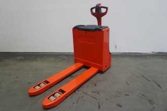 Used Forklift Truck LINDE T 16 1152-02 ELEKTRO NIEDERHUBWAGENDEICHSEL (13068126)