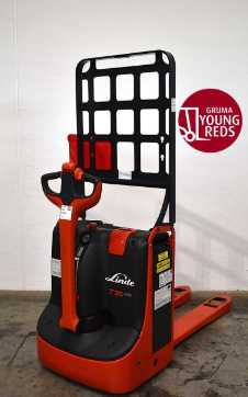 Used Forklift Truck LINDE T 16 ION 1152-02 ELEKTRO NIEDERHUBWAGENDEICHSEL (12888707) backdrop
