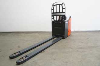 Used Forklift Truck LINDE T 20 SP 131-08 ELEKTRO NIEDERHUBWAGENFAHRERSTAND (12993959)