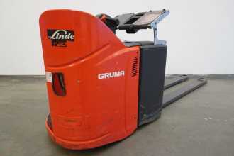 Used Forklift Truck LINDE T 20 SP 131-08 ELEKTRO NIEDERHUBWAGENFAHRERSTAND (13006114) backdrop