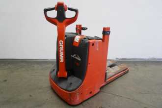 Used Forklift Truck LINDE T 28 L 1152 ELEKTRO NIEDERHUBWAGENDEICHSEL (13069478) backdrop