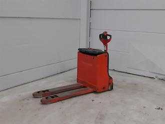 Used Forklift Truck LINDE T16 ELEKTRO NIEDERHUBWAGENDEICHSEL (13009884) backdrop
