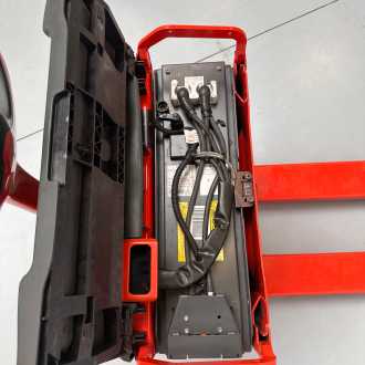 Used Forklift Truck LINDE T16 ELEKTRO NIEDERHUBWAGENDEICHSEL (13076188)