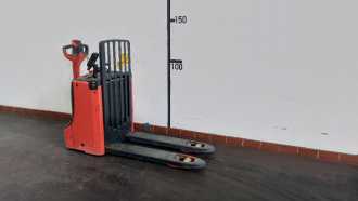 Used Forklift Truck LINDE T16L (1152-02) ELEKTRO NIEDERHUBWAGENDEICHSEL (13038000)