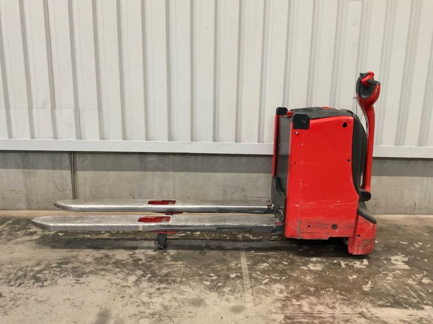 Used Forklift Truck LINDE T16L BR1152 1800mmGZ ELEKTRO NIEDERHUBWAGENDEICHSEL (13076305)