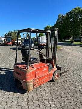 Used Forklift Truck LINDE TM15 ELEKTRO DREIRADFRONTSTAPLER (12544848)