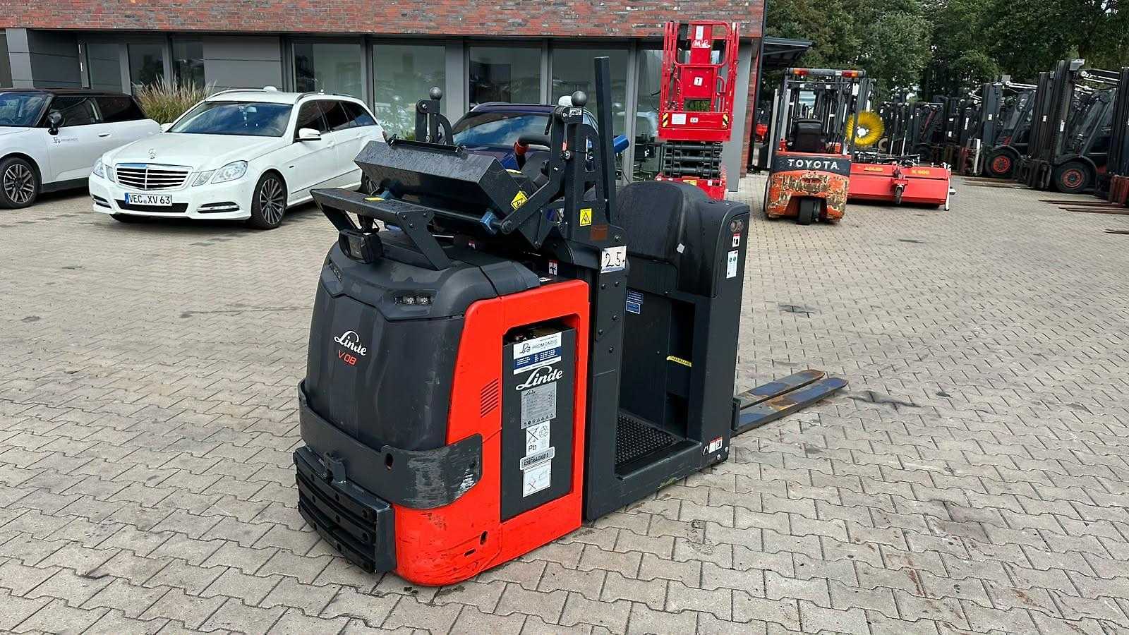 Used Forklift Truck LINDE V 08-02 ELEKTRO NIEDERHUBKOMMISSIONIERER (13067774)
