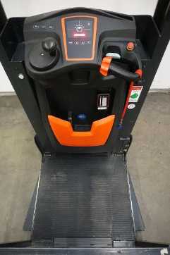 Used Forklift Truck LINDE V 10 5212 ELEKTRO MITTELHUBKOMMISSIONIERER (12778680)