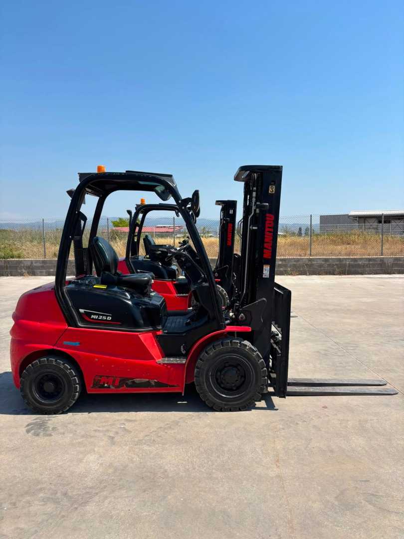 Used Forklift Truck MANITOU MI25D DIESEL VIERRADFRONTSTAPLER (13067374)