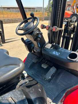 Used Forklift Truck MANITOU MI25D DIESEL VIERRADFRONTSTAPLER (13067374)
