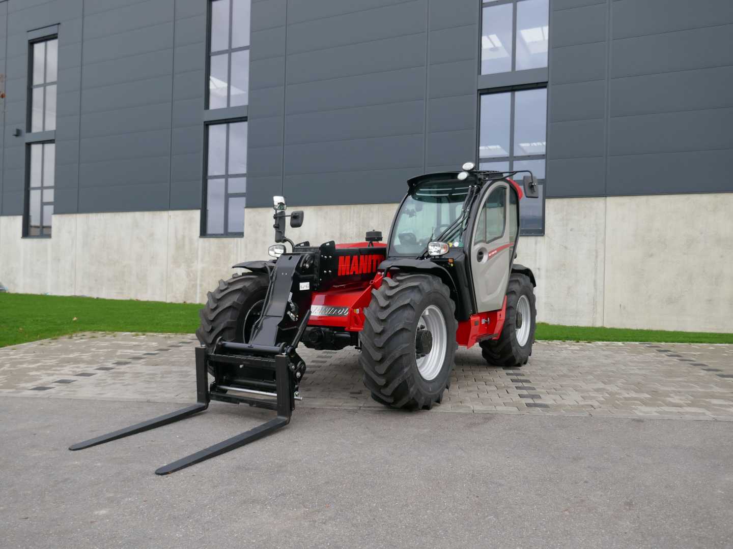 Used Forklift Truck MANITOU MLT733-115 DIESEL TELESKOPARMSTAPLER (12783104)