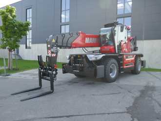 Used Forklift Truck MANITOU MRT 3570 vision ES DIESEL TELESKOPARMSTAPLER (13006031) backdrop