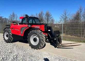 Used Forklift Truck MANITOU MT933 DIESEL TELESKOPARMSTAPLER (13063877) backdrop
