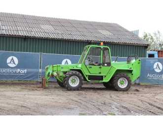 Used Forklift Truck MERLO P 35.13-EVS DIESEL TELESKOPARMSTAPLER (13046247) backdrop