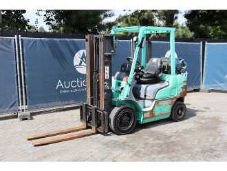 Used Forklift Truck MITSUBISHI FG25N GAS VIERRADFRONTSTAPLER (13060366)
