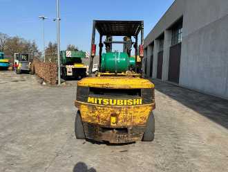 Used Forklift Truck MITSUBISHI FG40 GAS VIERRADFRONTSTAPLER (13038381)