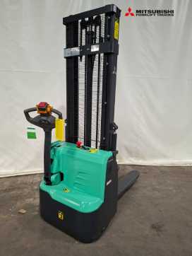 Used Forklift Truck MITSUBISHI SPB12QLDI ELEKTRO HOCHHUBWAGENDEICHSEL (13069858) backdrop
