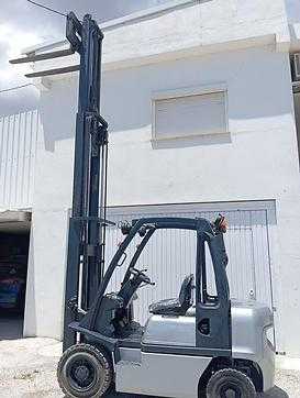 Used Forklift Truck NISSAN FD30 DIESEL VIERRADFRONTSTAPLER (13051301)