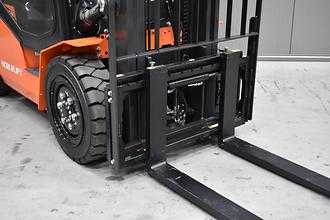 Used Forklift Truck NOBLELIFT CPCD30 3500 DIESEL VIERRADFRONTSTAPLER (13072864)