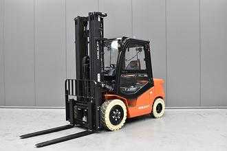 Used Forklift Truck NOBLELIFT CPD38 A 5500 ELEKTRO VIERRADFRONTSTAPLER (13072842)