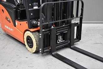 Used Forklift Truck NOBLELIFT FE3D16N1 5500 ELEKTRO DREIRADFRONTSTAPLER (13072902)
