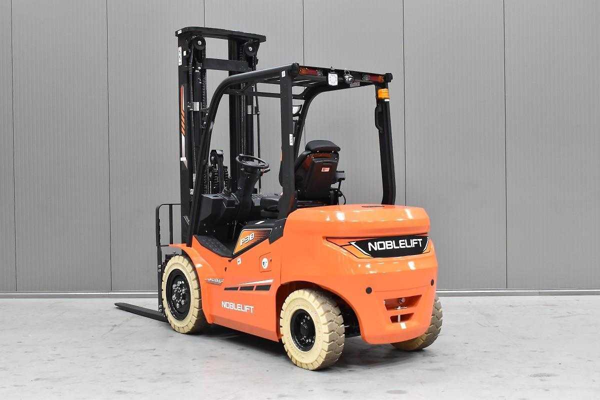 Used Forklift Truck NOBLELIFT FE4P38P 5500 ELEKTRO VIERRADFRONTSTAPLER (13072891)