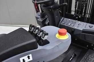 Used Forklift Truck NOBLELIFT FE4P38P 5500 ELEKTRO VIERRADFRONTSTAPLER (13072891)