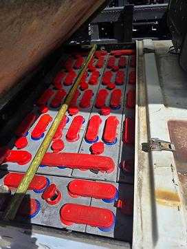 Used Forklift Truck OM E 35 N ELEKTRO VIERRADFRONTSTAPLER (12978769)