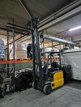 Used Forklift Truck OM XE 16-3 AC ELEKTRO DREIRADFRONTSTAPLER (13001753)
