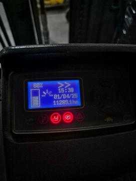 Used Forklift Truck OM XE 16-3 AC ELEKTRO DREIRADFRONTSTAPLER (13001753)