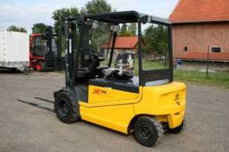 Used Forklift Truck OM XE50-nur1850 h-Batterie 2014 ELEKTRO VIERRADFRONTSTAPLER (12910485)